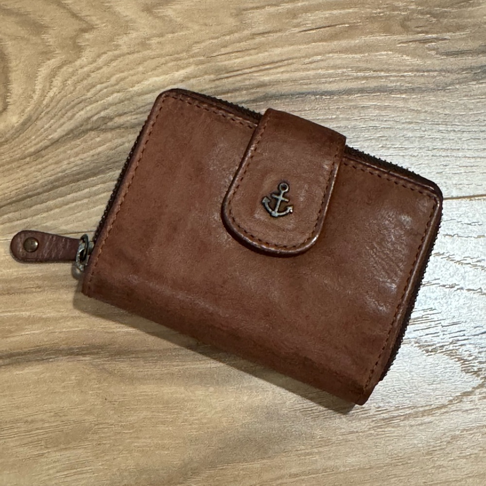 Harbour 2nd Brown Leather Wallet with Anchor Detail